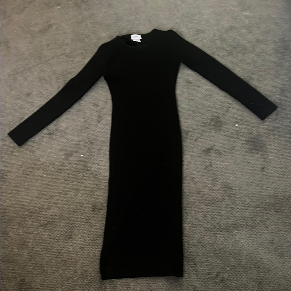Chic Long Sleeve Black Dress